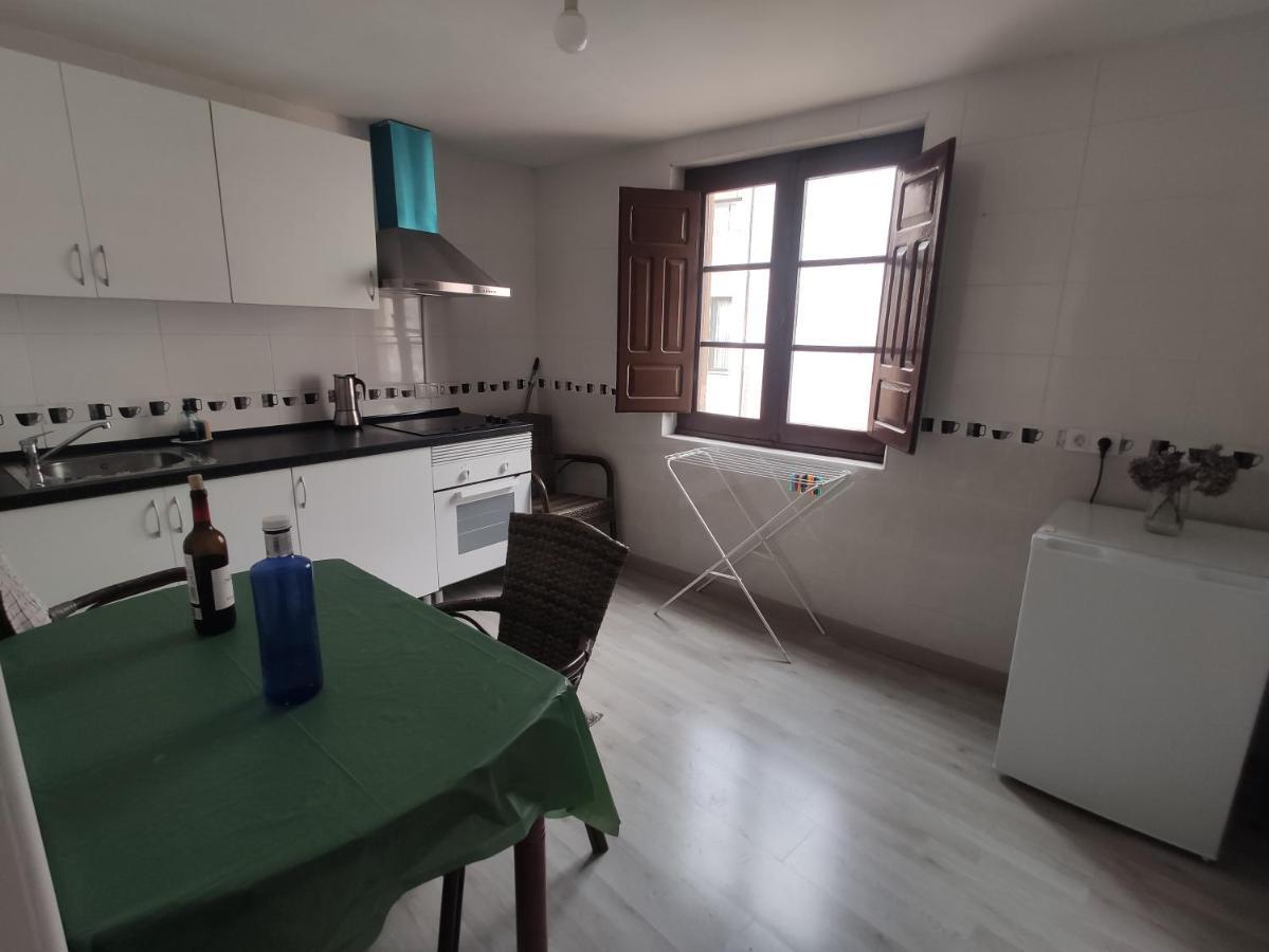 Alojamiento Oviedo 2 Con Parking Экстерьер фото